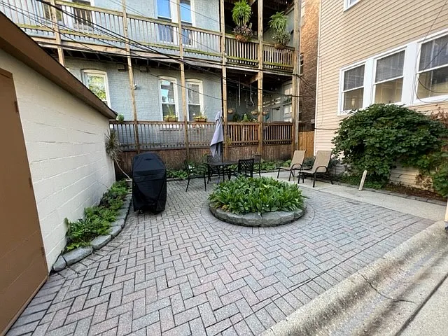 4141 N Greenview Ave #3S — Photo 12