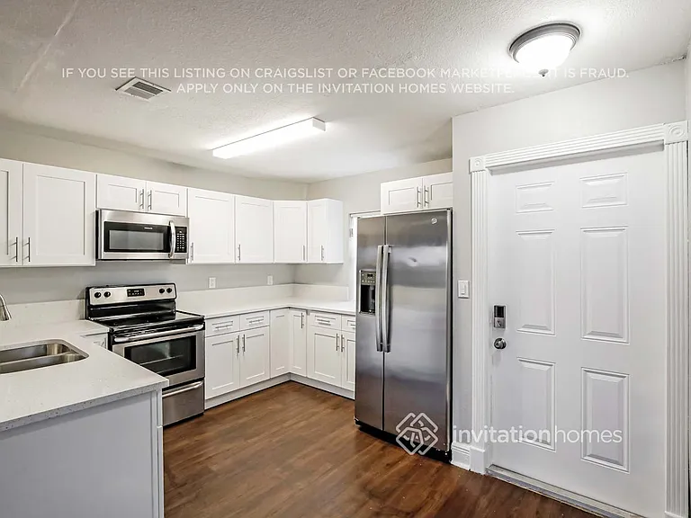 14736 SW 92nd Street Rd — Photo 7