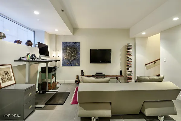 Sold by Corcoran | media 21