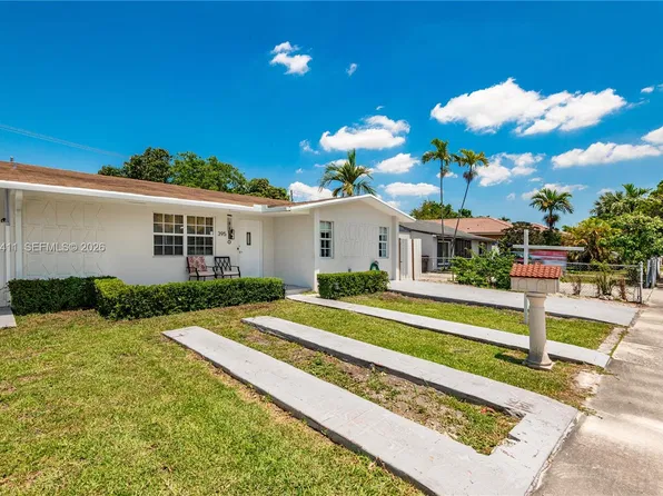 395 W 39th Pl, Hialeah, FL 33012