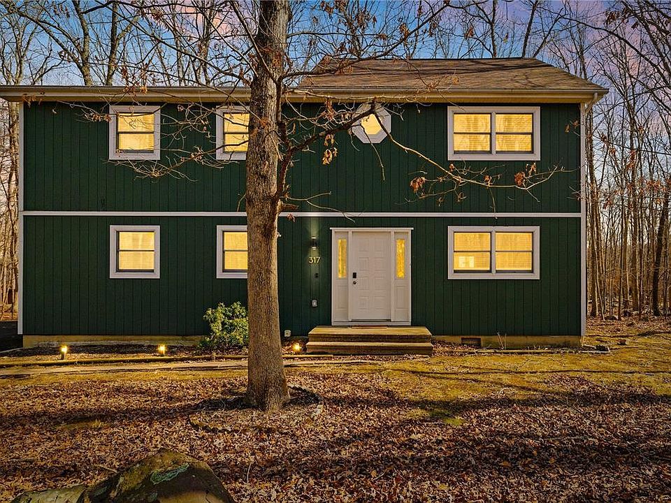 1st image of 317 Fernwood Dr