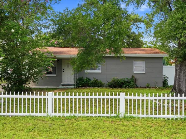 2430 N Ramona Cir, Tampa, FL 33612