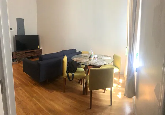 Rented by City Vista Inc | media 1