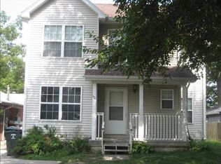 124 Elm Ave, Mundelein, IL 60060