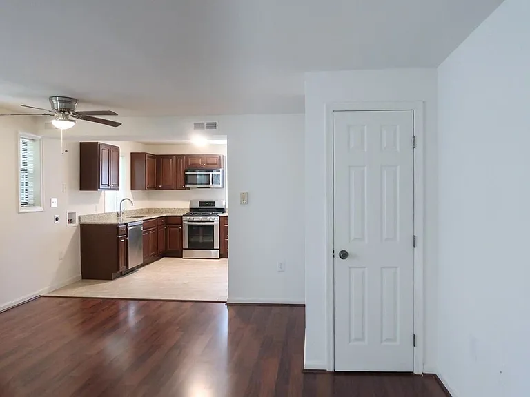 3281 15th Pl SE #201 — Photo 8