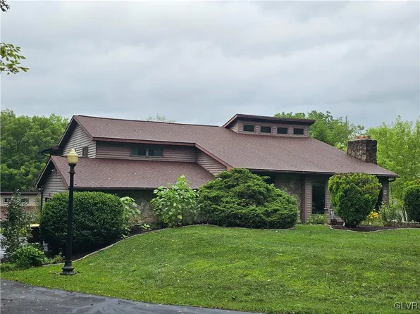 225 Rinker Rd, Northampton, PA 18067