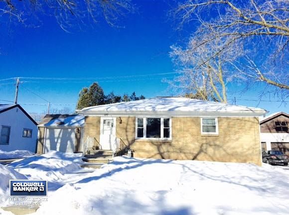 1st image of 127 Antoinette St