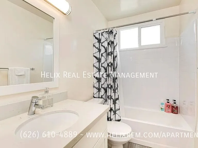 303 N Oakland Ave #12 — Photo 6