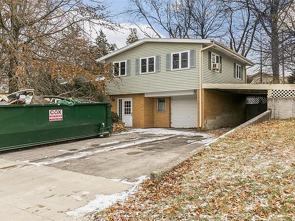 2nd image of 805 W Welsh St
