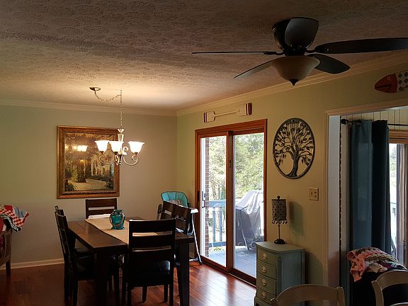 4th image of 127 Canterbury Dr