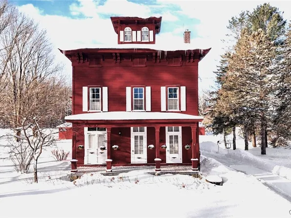 7513 Glass Factory Rd, Holland Patent, NY 13354