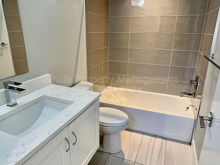 1547 Utica St — Photo 19