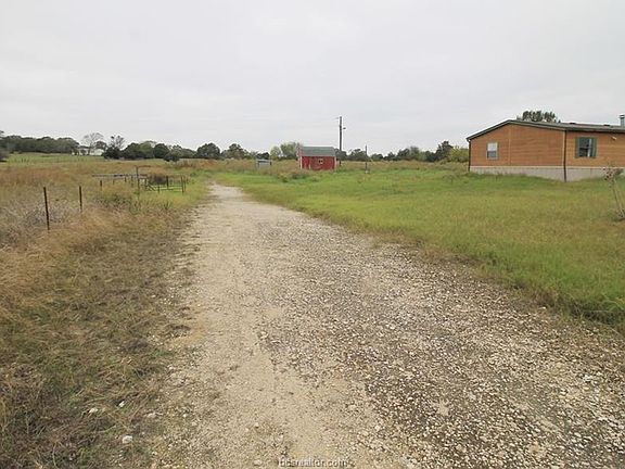 2nd image of 3315 County Road 332