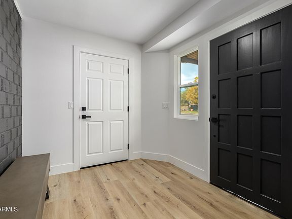 4th image of 8609 E VIRGINIA Avenue