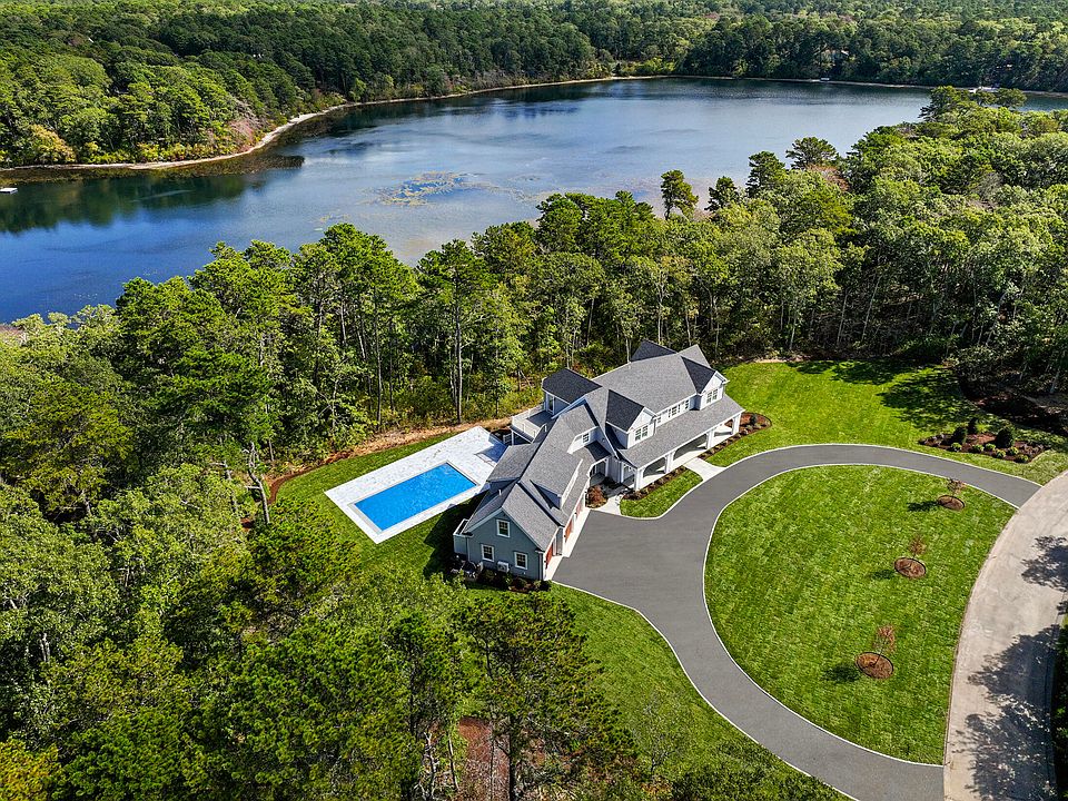 1st image of 19 Walkerwoods Drive