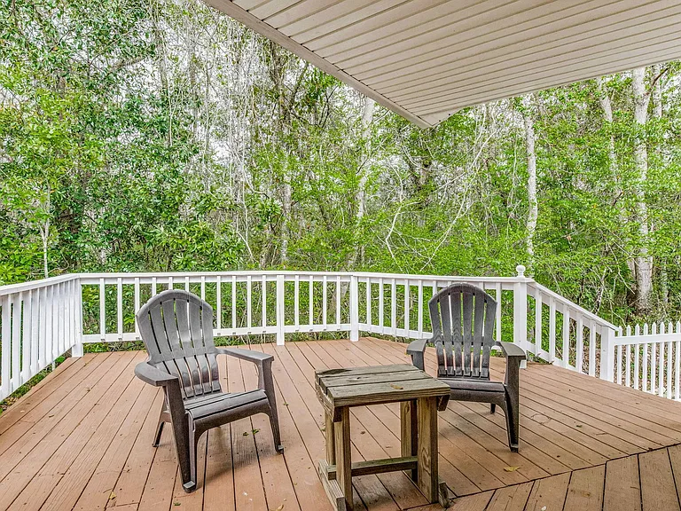3420 Riverside Dr — Photo 14