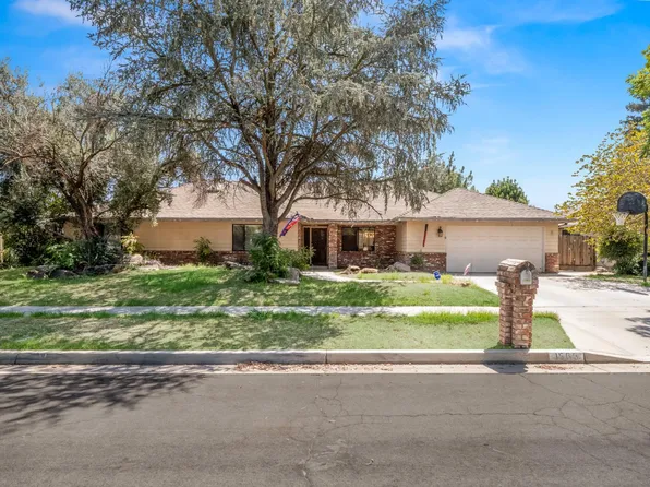 1563 E Fallbrook Ave, Fresno, CA 93720