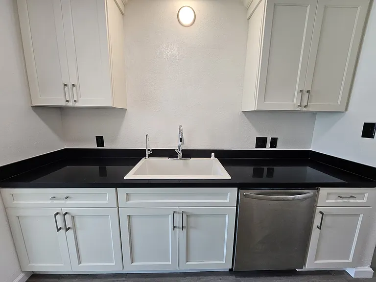 516 S Veach Ave — Photo 20