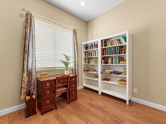5th image of 1284 Eagle Drive