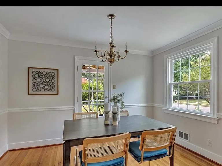 5013 W Franklin St — Photo 13