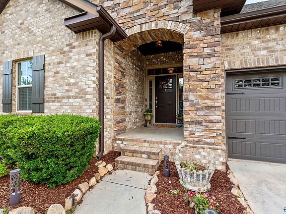 2nd image of 423 Fern Terrace Dr
