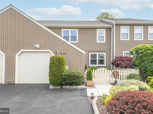 196 Wildflower Cir, Yardley, PA 19067