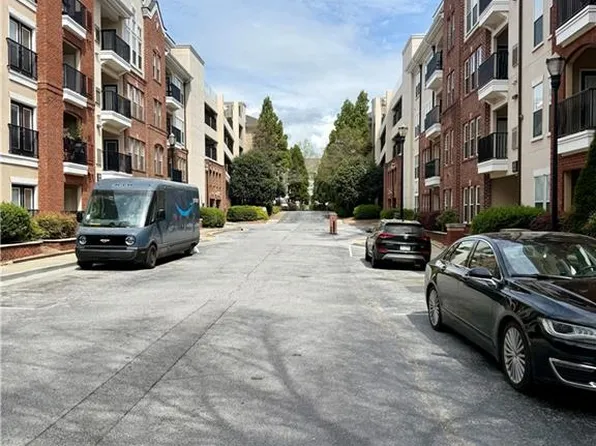 1850 Cotillion Dr Unit 2307, Dunwoody, GA 30338