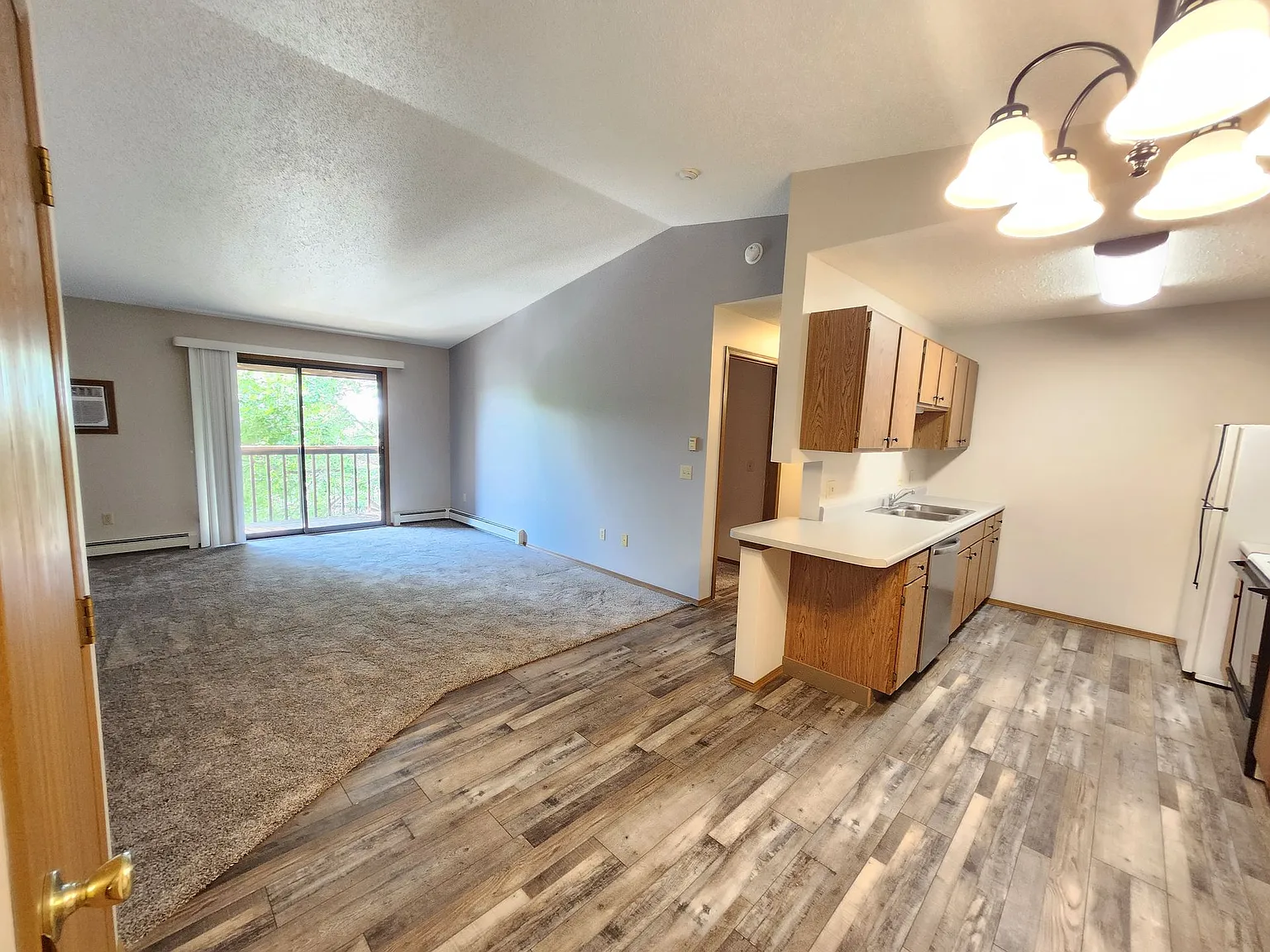 Marion Park II Apartments — Photo 1
