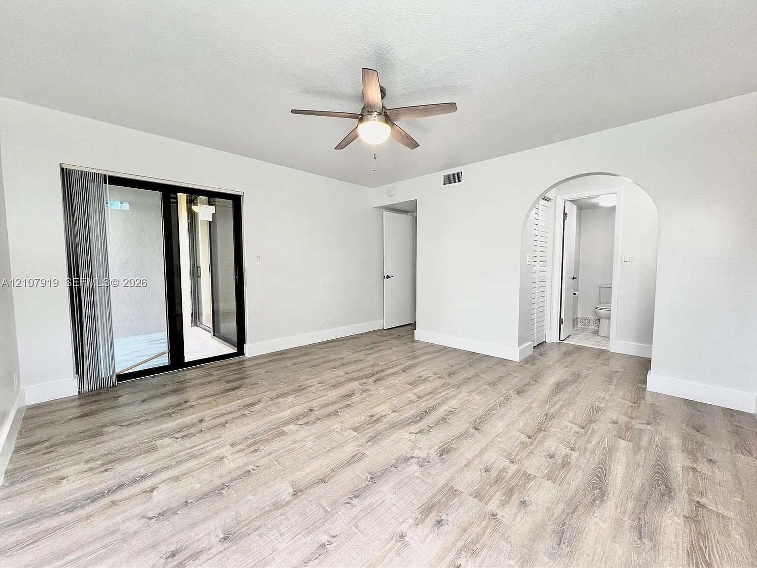 Grand Marquis Condo Homes — Photo 3
