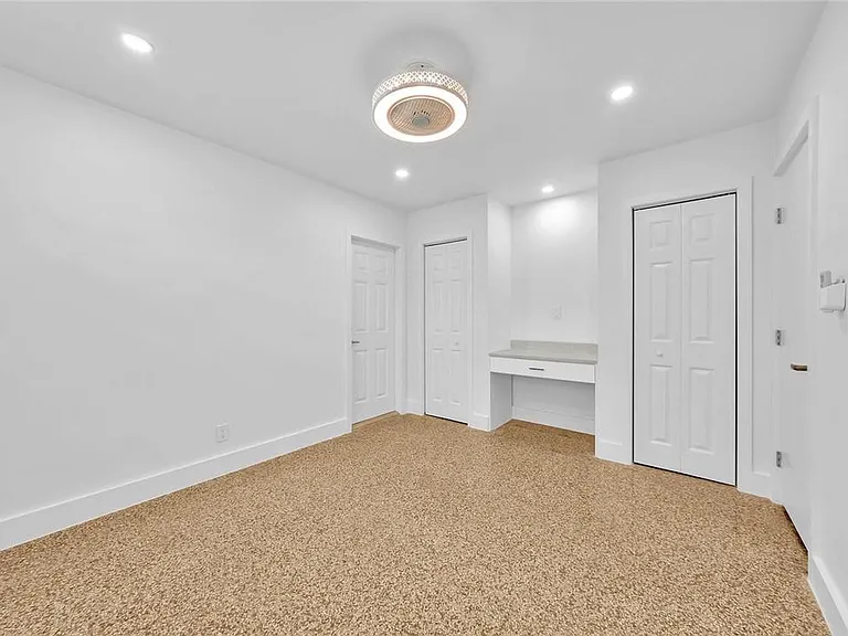 5122 NE 19th Ave #3 — Photo 17