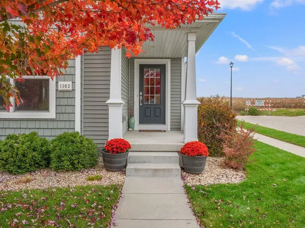 1102 Okeeffe Ave, Sun Prairie, WI 53590