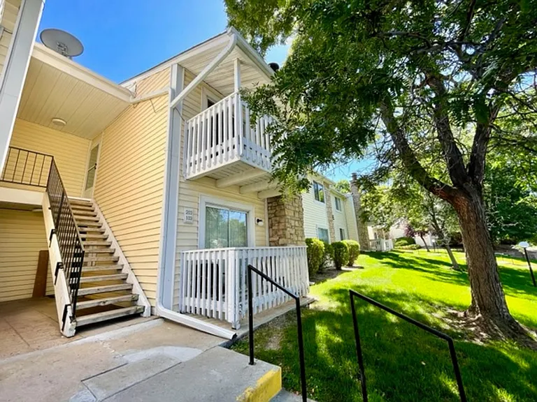 8555 Fairmount Dr #E203-E20 — Photo 21