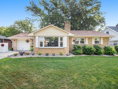 2817 Willa Dr, Saint Joseph, MI, 49085