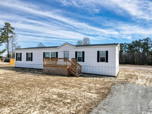 1421 Outlook Rd., Galivants Ferry, SC 29544