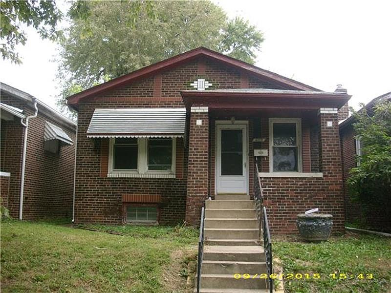 1st image of 4052 E Iowa Ave