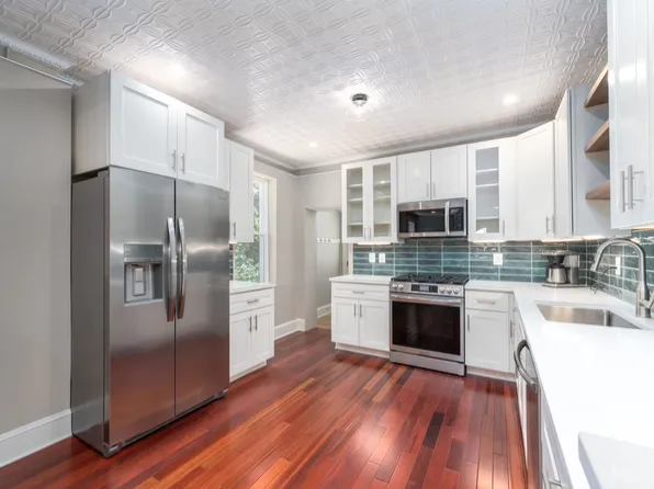 801 W 35th St, Baltimore, MD 21211