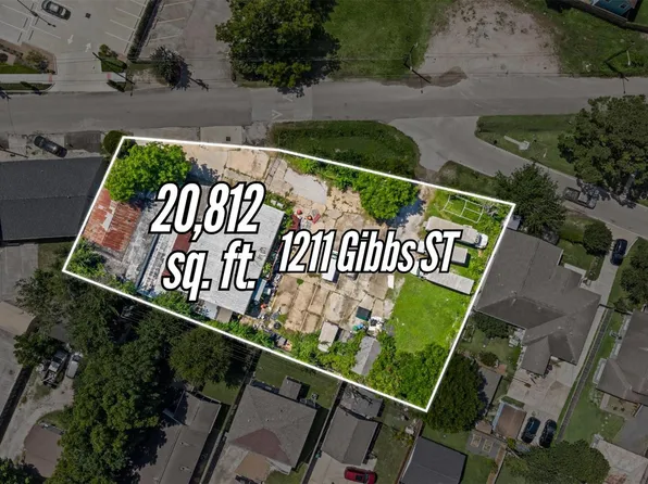 1211 Gibbs St, Houston, TX 77009