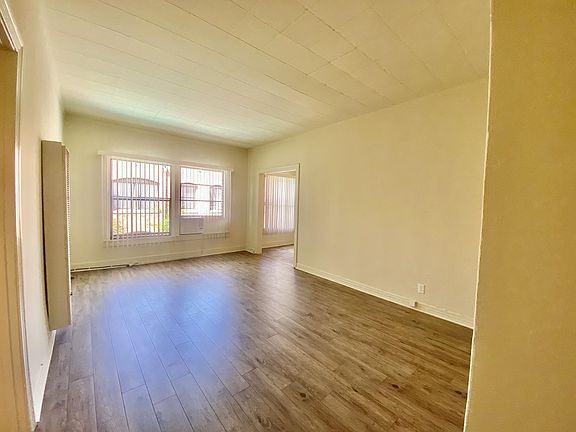 3rd image of 1227-29 S Central Ave #15