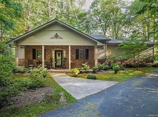 661 Sutton Creek Rd, Pisgah Forest, NC 28768