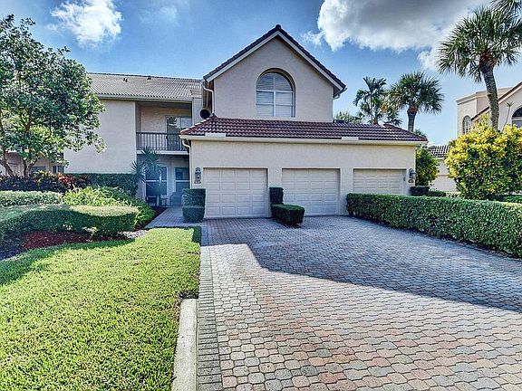 Home For Sale In Broken Sound Country Club