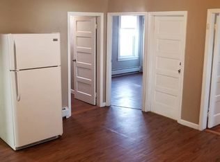 194 Woburn St FLOOR 2, Lowell, MA 01852