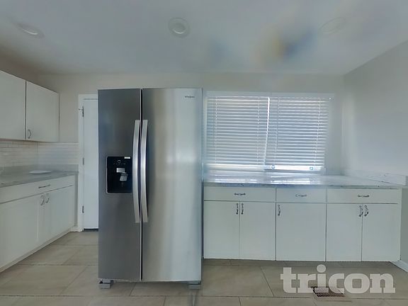 4th image of 7700 Mane Ln