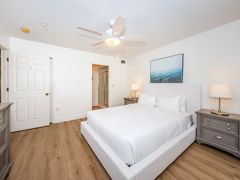 1412 Gulf Blvd #102 — Photo 16