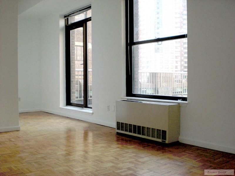 1st image of 75 West St APT 3g