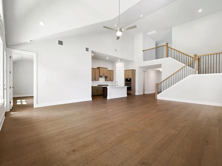 8208 Bouvreuil Dr — Photo 14