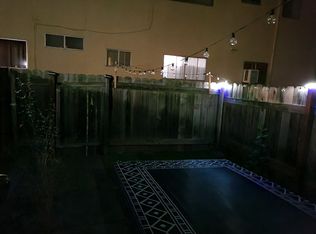 8090 Greenridge Dr, Oakland, CA 94605