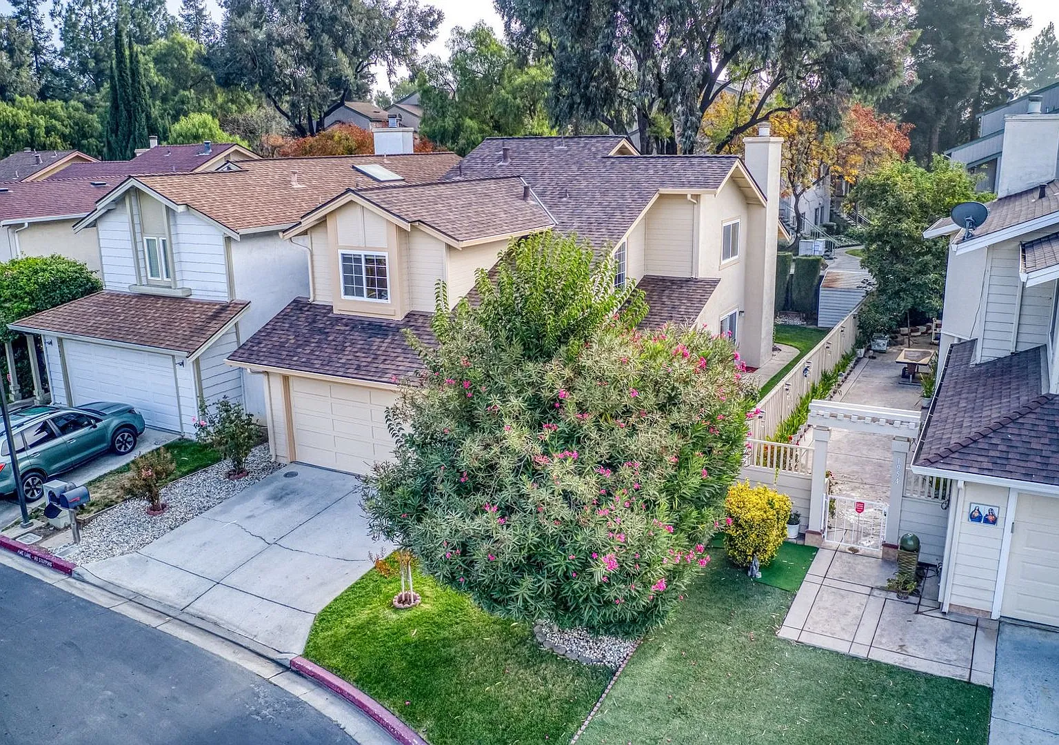 Cherry Glen Home For Rent - $4,300/mo — Photo 3