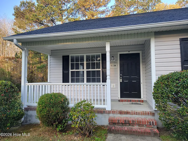 413 Belgrade Swansboro Rd #A — Photo 1