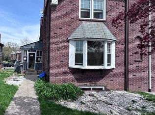 611 W 39th St, Wilmington, DE 19802