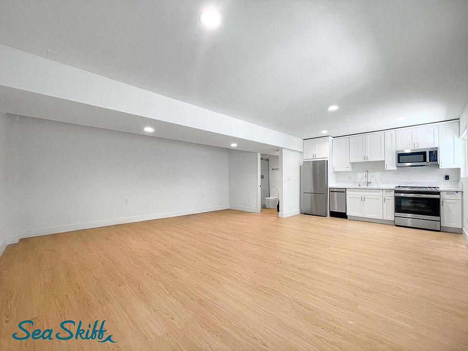 1st image of 150 10th St #1019